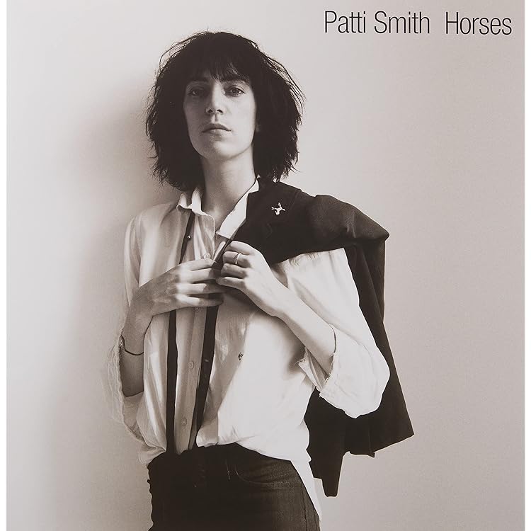 Patti Smith Group: Easter : Amazon.fr: CD et Vinyles}