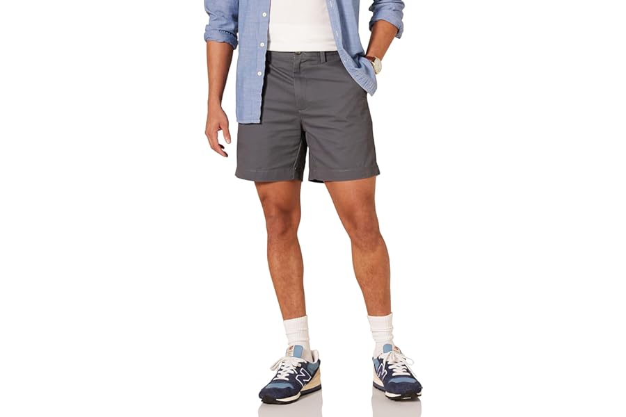 Amazon Essentials Men's Classic-Fit 7” (18 cm) Chino Shorts