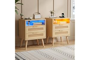 BonVache Rattan Nachttisch 2er Set, LED-Leuchten und Steckdosen, Farbverstellbar, Nachtschrank mit Offener Raum und 2 Rattanflechtung Schubladen, Massivholzbeine, Minimalistischer Naturstil