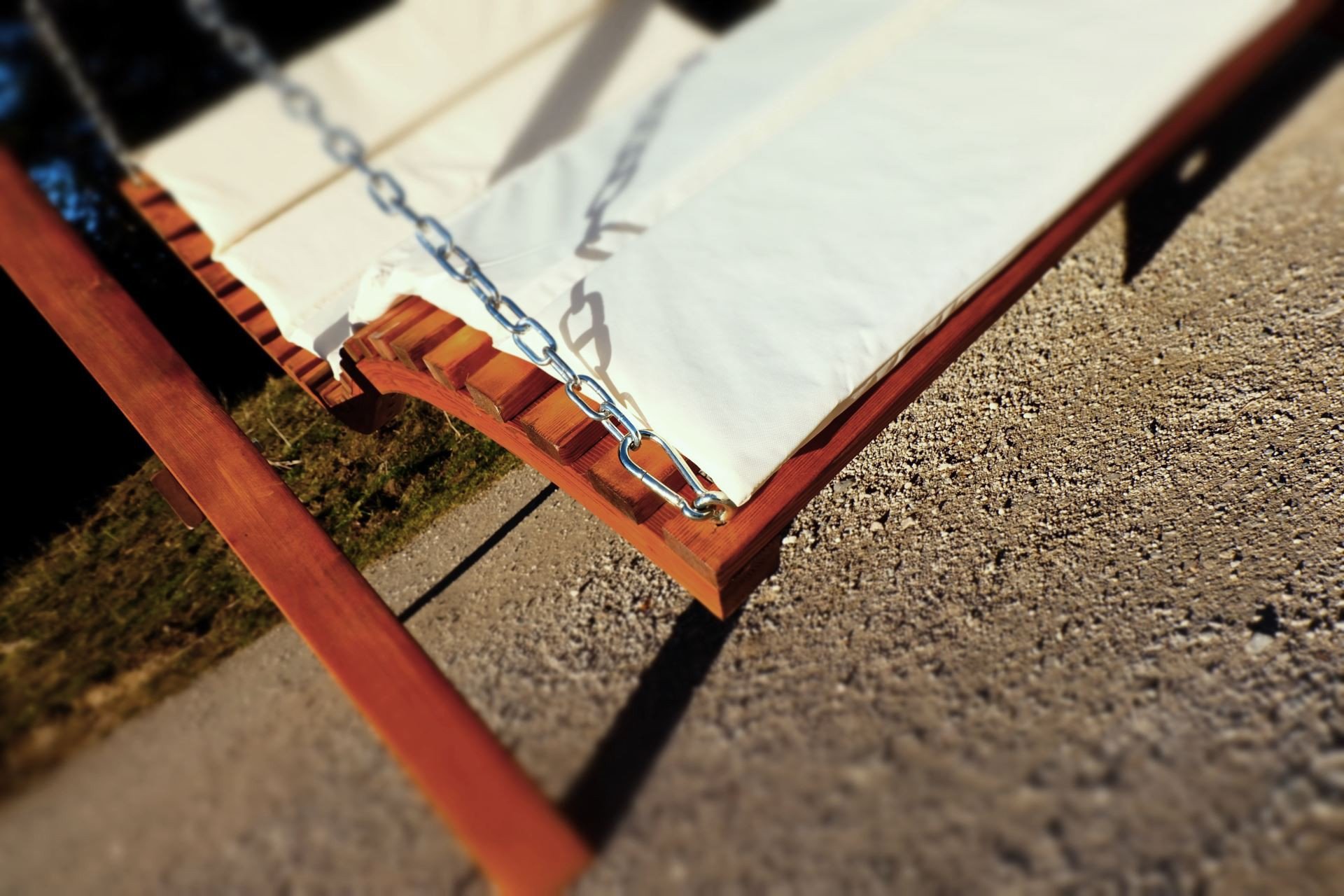 Design Hollywoodliege Doppelliege 'Aruba' aus Holz Lärche mit Dach von AS-S – Bild 9