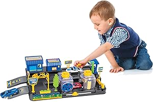 Station de lavage pour voiture jouet avec 2 voitures jouet et ligne de lavage opérationnelle