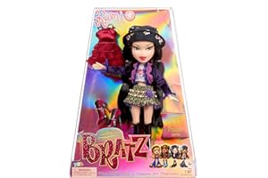 Bratz Original Poupée Mannequin - Kumi - Contient 2 Tenues, des Accessoires, Un Emballage holographique en édition spéciale & 1 Affiche – 4 Ans +