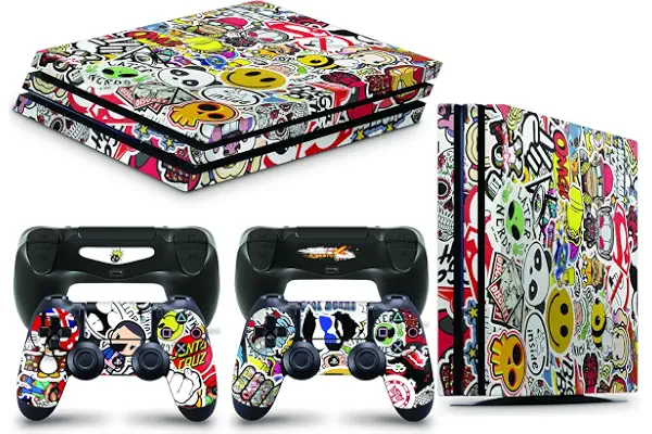 giZmoZ n gadgetZ Calcomanía de Vinilo para Consola PS4 Pro + 2 Fundas para Controlador
