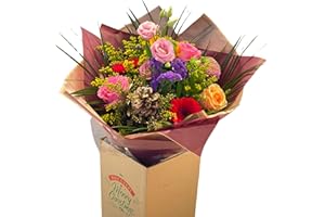 SELL FLOWERS ONLINE Classic Christmas Bouquet – Fresh Flowers Delivery | Perfect Holiday And Winter Floral Gift Spread holiday cheer and create unforgettable memories with this Classic Christmas Bouquet