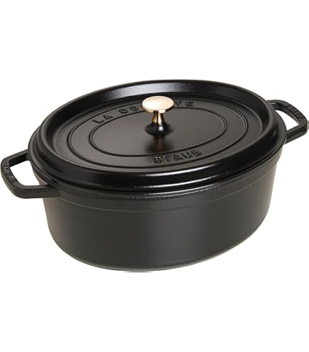 Staub Round Cocotte 24cm Black 3.8L Cast Iron Material Matte black