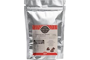 Chocolate negro para repostería Isidro Labrá con manteca de cacao puro en monedas chocolate dan valor al proceso de fundir y generar pasta de cacao base para la cobertura de chocolate. (1000gr, 70%)