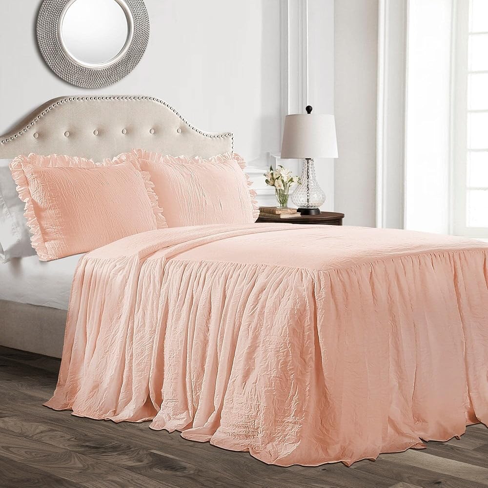 Lush Decor Fırfırlı Etekli Yatak Örtüsü Takımı - 3 Parça Lüks Çiftlik Evi Yatak Takımı - Zarif, Büyüleyici Fırfır Detayı - Zamansız Stil ve Klasik Tasarım - Yumuşak ve Hafif - Queen, Blush