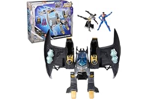 DC Comics, Metal Force Transforming Batwing, 2-in-1 Playset, Includes Batman and Superman Figures, with Projectiles and Character Cards, Kids’ Toy for Boys and Girls Aged 4+