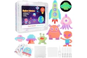 Homgaty 5000 perlas de planchar que brillan en la oscuridad, perlas de 5 mm con tablero de clavijas, 16 patrones, papel de planchar, etiquetas y accesorios para manualidades para niños Regalo