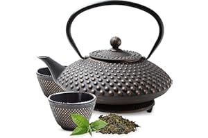 Tealøv TEIERA GHISA SET – Set Completo Teiera in Ghisa con Infusore, 2 Tazze et Sottoteiera – Interno completamente smaltato - Design Elegante in Stile Giapponese (1,25 litro, Nero/Rame Set)