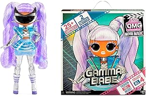 L.O.L. SURPRISE! LOL Surprise OMG Movie Magic GAMMA BABE - Lalka modowa z 25 niespodziankami i zestawem filmowym/teatralnym - Seria 1 - Zawiera ubrania, akcesoria i nie tylko - Kolekcjonerska - Dla dzieci w wieku 4+