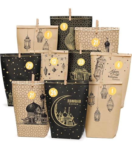 6x Weihnachtliche Geschenktüten Aus Kraftpapier – 14x22 Cm, Mit Holzklammern, 100% Recycelbar