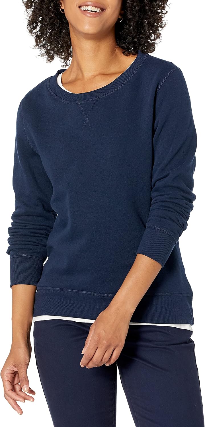 Amazon Essentials Women's Fleece Crewneck Pullover Sweatshirt (Available in Plus Size)