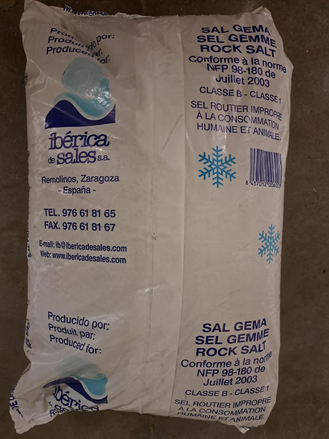 Saco sal. Sal para la nieve. Saco sal deshielo. Sal para heladas. Saco de sal 25 kg. Sal para deshielo suelo. Saco sal nieve. Sal deshielo nieve. Sal húmeda grano natural. Sal quita nieve. Sacos sal.