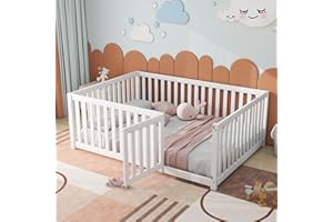 ‎JOVIFY Kinderbett 140x200 cm, Montessori Bodenbett mit Tür inkl. Rausfallschutz Zaun, Massivholz Gitterbett Montessori Bett Babybett Kinder Jugendbett Doppelbett für Jungen & Mädchen, Weiß