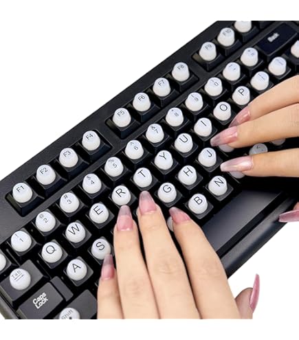Lange Nail Toetsenbord Cover Compatibel voor MacBook, Toetsenbord Cover voor Lange Nagels, Verhoogde Toetsenbord Cover voor Lange Nagels, Hartdesgin Silica Toetsenbord Film voor Nail Art, Voor Meisjes