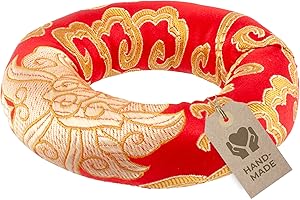 AVANDA Singing bowl cushion in ring shape for the secure position of your singing bowl (up to Ø 20 cm / 7.9 in) and more sound, traditional craftsmanship, red-gold