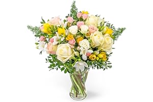 PRESTIGEFLOWERS Rose et Freesia - Fleurs fraîches - Livraison le lendemain - Bouquet d'anniversaire - Cadeau d'occasion - Arrangement floral - Livré à votre porte - Fleurs naturelles (Standard)