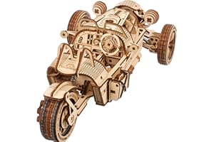 UGEARS UGR-S à Trois Roues Maquette en Bois à Construire Moto - Mécanique Puzzle 3D en Bois - Maquette Voiture a Monter avec Direction et Moteur Fonctionnels - DIY pour Les Fans de Casse-Tête
