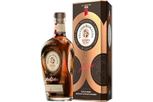Vecchia Romagna Riserva Tre Botti 70cl con astuccio - Blend di distillati invecchiati in tre botti differenti, gusto ricco e intenso. 40,8% vol.