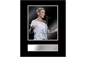 ICONIC PICS Fotodruck mit Autogramm Nr. 2, Rosa