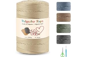 ESTCOO 250m Premium Fil Polypropylène,2mm Corde Macramé pour Sacs au Crochet+ 1 Ciseaux+ 1 Crochet,100% Polyester Ficelle pour Bracelet de Artisanat Bricolage Sac à Tricoter Porte-Plantes Décorations,Beige