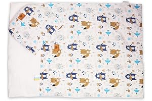 ‎FENSILO FENSILO - Baby Bettdecke und Kissen - Zweiseitige Steppdecke – Kuscheldecke - Schlafdecke für Neugeborene – Babybett, Kinderwagen oder auf Reisen - 100 x 75cm,weiße Decke mit Tieren, Bär, Eichhörnchen