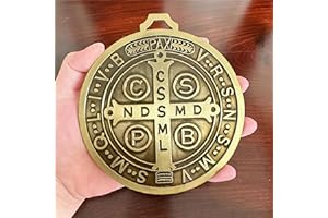 BONITTER Medalla de cruz extragrande de 12,7 cm de San Benito con acabado de latón para pared o escritorio o medalla de San Benito (dorado)