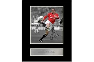 ICONIC PICS Photo dédicacée encadrée de Eric Cantona Manchester United FC #2