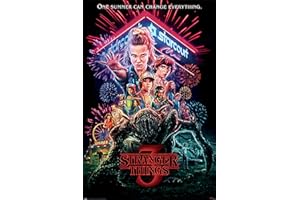 Stranger Things Poster Summer of 85 Saison 3 (61cm x 91,5cm) + Un Poster Surprise en Cadeau!