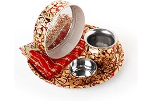 TARINI GALLERY Handgefertigte Karwa Chauth Thali mit Kalash verzierte Stahlplatte mit essentiellen Pooja-Artikeln für Rituale, Festivals und Geschenke (Golden)
