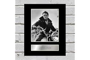 ICONIC PICS Photo montée et signée de James Dean