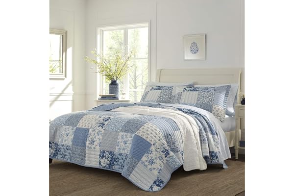 Laura Ashley - King Quilt Set, vändbara bomullssängkläder med matchande örngott, bondgårdsinspirerad heminredning (Paisley tryckt lappverk blå, kung)