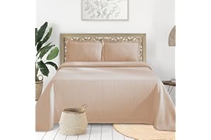 Superior 100% Cotton Medallion Bedspread with Sham, All-Season Premium Cotton Matelassé Jacquard Bedding, Quilted-look Floral Medallion Pattern - Twin, Peach