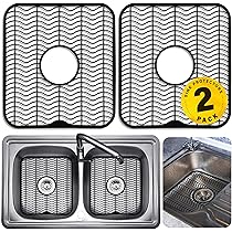 DecorRack Protezioni Per Lavello Da Cucina – Confezione Da 2, Colore Bianco, 31,5 X 29,2 Cm, Con Foro Centrale, Piedini Rialzati, Lavabili In Lavastoviglie