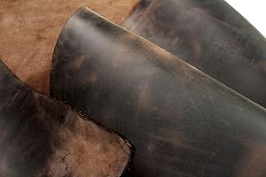 Förster-Fellnest Tolles Leder, braun bis Dunkelbraun, mit Pull Up Effekt, Blankleder, Dickleder, Fettleder, Nubukleder, Rindleder und Antikleder in einem ! Lederstück und Riemen in vielen Größen