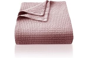 CHUFFED 100% Baumwolle Decke 270x 230 cm, Weiche und Atmungsaktive Tagesdecke, Waffelmuster Leichte Decke als Sofadecke Couchdecke, Weich Kuschelige Wohndecke Wohnzimmer, Sofa Couch Loran Violet