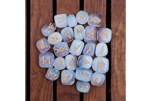 Crocon Opalite Edelstein gravierte Runensteine ​​Set (25 Stück) für Anfänger mit Elder Futhark Alphabets for Crystals Reiki Feng Shui Runen Set Größe: 15-20 mm mit einem Beutel & Runen broschüre