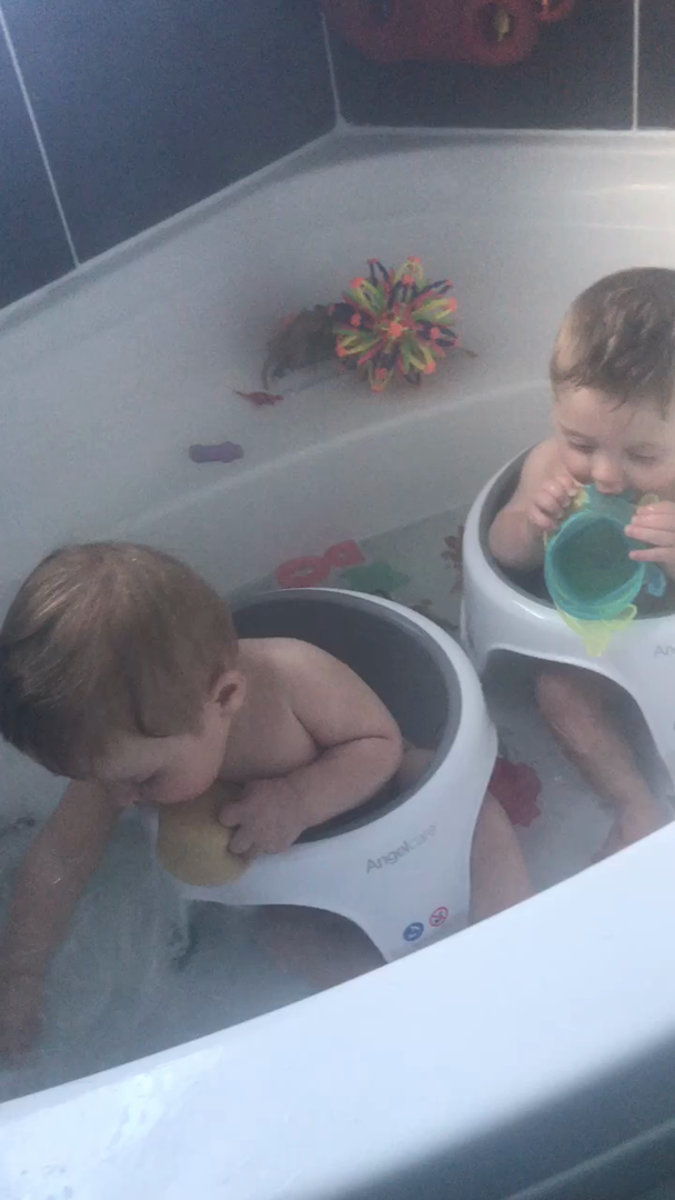 angelcare bath support review