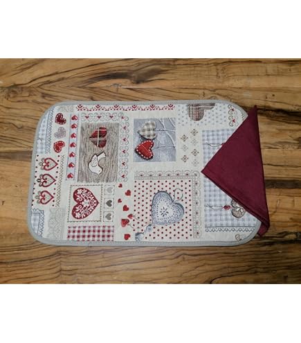 Home Tresor Set 4 Tovagliette Americane Romantiche In Cotone: Cuori E Scritte Dolci Per Una Tavola Speciale (30x45 Cm) - copertina