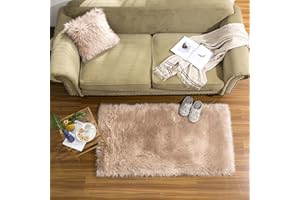 Teppich Wölkchen Tapis en Fausse Fourrure d'agneau et Peau de Mouton | Carpette Moelleuse pour Chambre à Coucher, Salon, Crèche | Jet de Divan de Décoration Chaise | Beige - 80x120cm - Rectangle