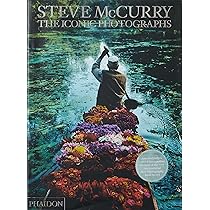 洋書 Steve McCurry The Iconic Photographs 91HHeAxeffL._UF1000,1000_QL80_.jpg