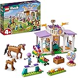 LEGO Friends Addestramento Equestre, Scuderia Cavalli Giocattolo con Pony, Mini Bamboline Aliya e Mia, Regalo per la Cura deg