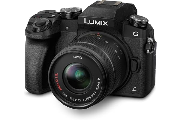 Panasonic Lumix DMC-G70KA-EGK, noir