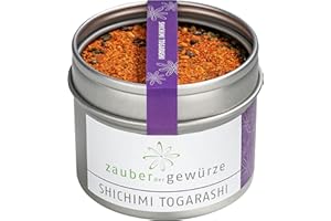 ‎ZAUBER DER GEWÜRZE Zauber der Gewürze Shichimi Togarashi - Nanami Togarashi, japanische leicht scharfe Gewürzmischung aus sieben Gewürzen für Miso-Suppe, Udon-Nudeln, Yakitori-Spieße, Sushi oder Reisgerichte, 50 g