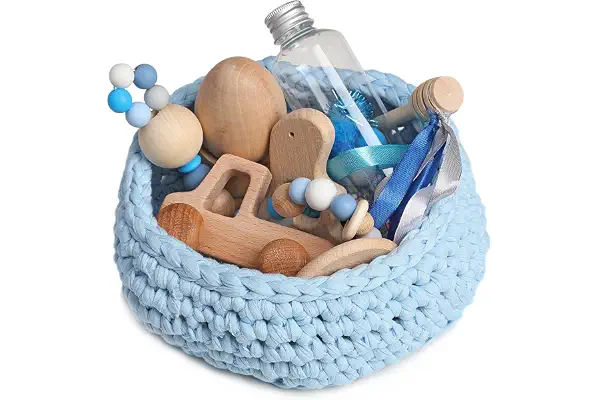 Cesto tesoros bebé. Cesto sensorial bebé. Juego estimulación sensorial Montessori para bebés entre 4 y 18 meses. ¡Más que un juego para el aprendizaje de tu bebé! COLOR AZUL