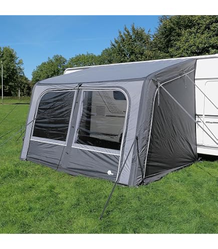 tent at beach Lozi & Gabe: Pop-up Tent Blush | Baby Beach Tents