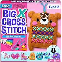 EZCRA Kit Couture Animaux pour Enfants 4-8 Ans - 4 Projets Feutrine | 4 Projets Animaux en Feutrine avec Autocollants et Outils. Activité sans salissure pour filles et garçons