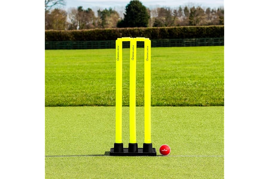 FORTRESS Flexi Cricket Stumps - Rubber Base Cricket Wickets | Cricket Set | Junior & Senior Stumps | Springback Plastic Cricket Stumps Cricket Equipment