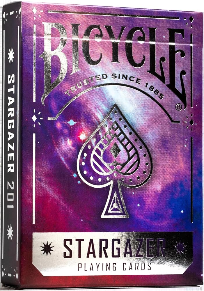 Bicycle Stargazer 201 Oyun Kartları | Hubble Uzay Teleskobu kart destekleri, Takımyıldız mahkeme kartları, Altın folyo tuck kılıfı, Göksel vurgular